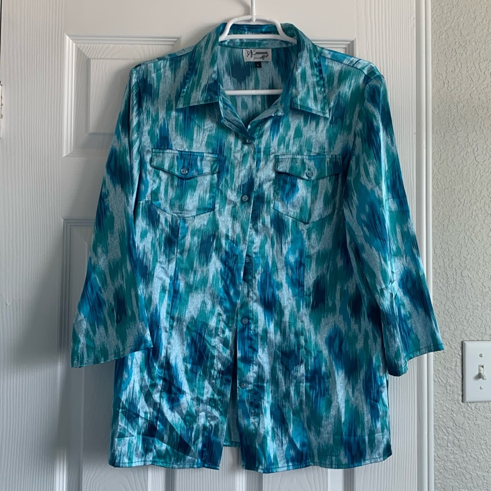Women’s blue teal abstract satin long sleeve button up shirt size L